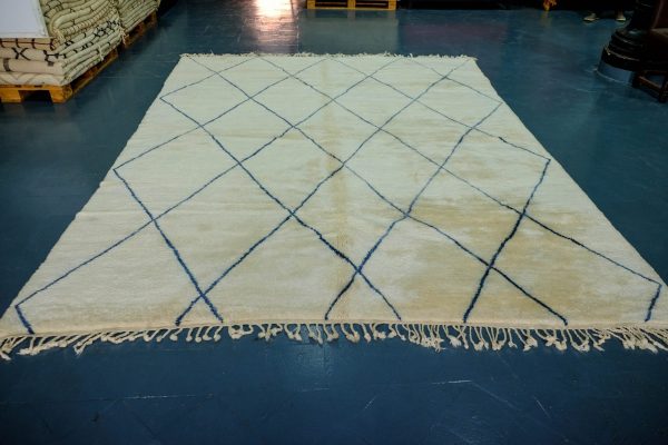 Handmade Beni Ouran rug 11.22 ft x 8.62