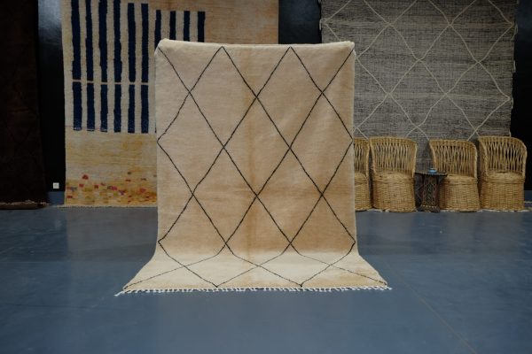 Beni mrirt berber rug 7.54 ft x 4.59 ft