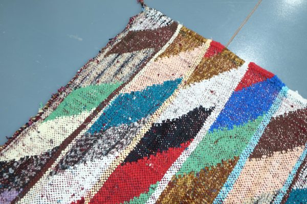 Moroccan Kilim boucherouite rug 5.05 ft x 3.05 ft
