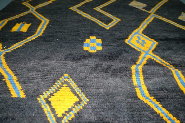 Black Azilal rug 7.87 ft x 4.52 ft