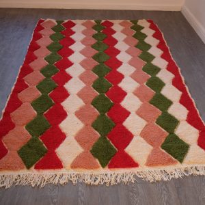 Moroccan rug 7.87 ft x 5.38 ft