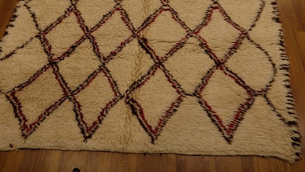 Authentic Beni ourain rug, 11 x5.9 ft