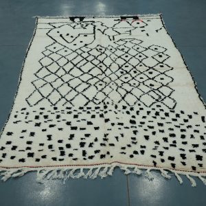 Amazing Azilal rug 8.03 ft x 2.26 ft - Azilal moroccan carpet- handmade Rugs from morocco