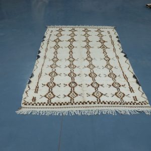 Moroccan Azilal Rugs 7.54 x 4.52 ft
