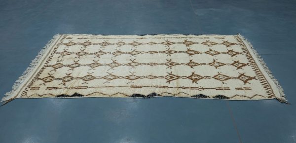 Moroccan Azilal Rugs 7.54 x 4.52 ft