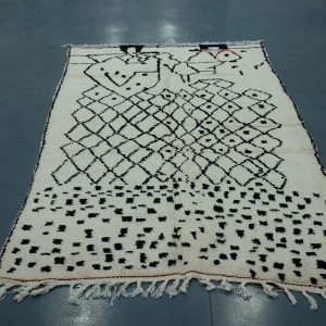 Amazing Azilal rug 8.03 ft x 2.26 ft - Azilal moroccan carpet- handmade Rugs from morocco
