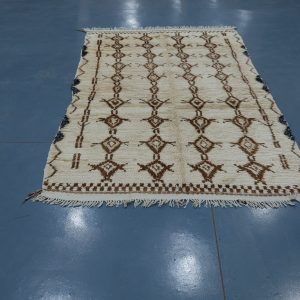 Moroccan Azilal Rugs 7.54 x 4.52 ft