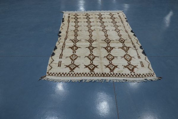 Moroccan Azilal Rugs 7.54 x 4.52 ft