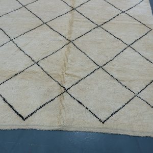 Beniouarain beautiful carpet 9.97 ft x 6.66 ft from morocco, Beni ourain rug, Moroccan handmade ,vintage rugs,Berber Carpet