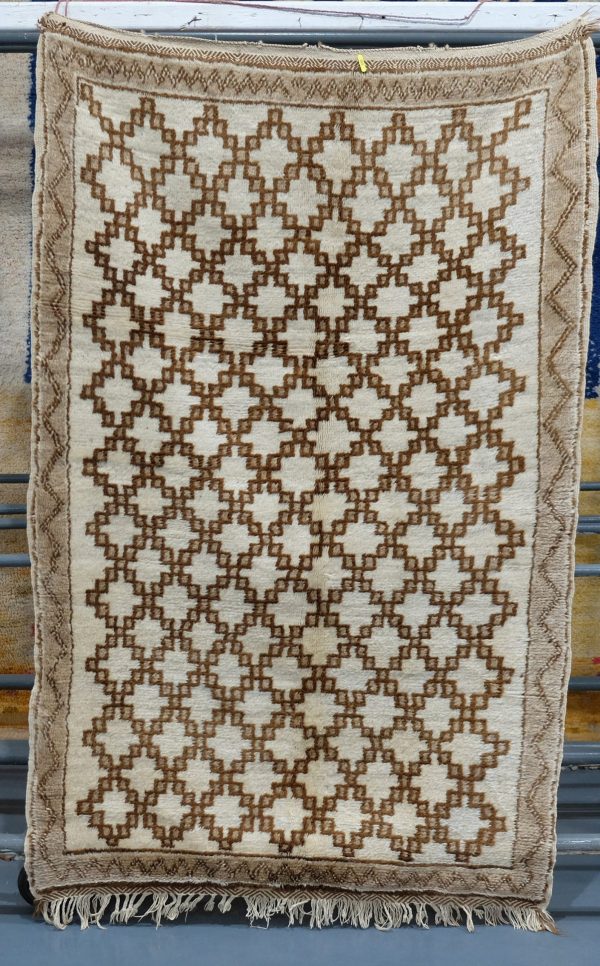 Moroccan berber carpet 5.61 ft x 3.64 ft, moroccan rug, moroccan rug, Azilal Rugs