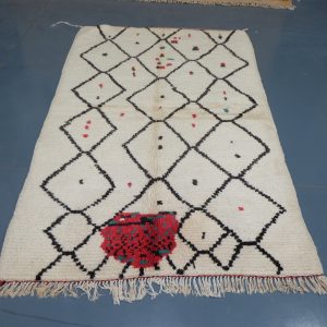 Handmade Azilal rug, 7.61 ft x 4.62 ft