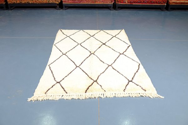 Handmade Azilal rug, 6 ft x 4 ft , Art Deco Rug, Wool Moroccan rug, Handmade Berber Rug, Abstract Berber Rug from Morocco