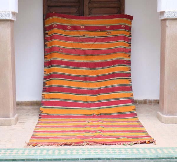 Moroccan Rugs, Vintage Kilim, Multi Color Kilim, Wall Hanging Rug,Area Rug, Decorative Kilim, Hand Woven, Berber accent rug , Kilim 6x9 Ft