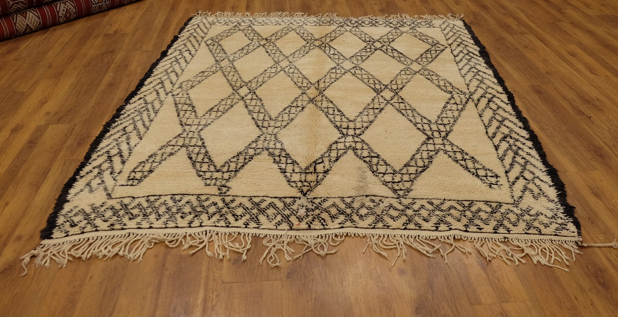 il_fullxfull.2292731134_i5x4-1.jpg Authentic Beni ourain rug, 8.46 ft x 6.62 ft - Image 1