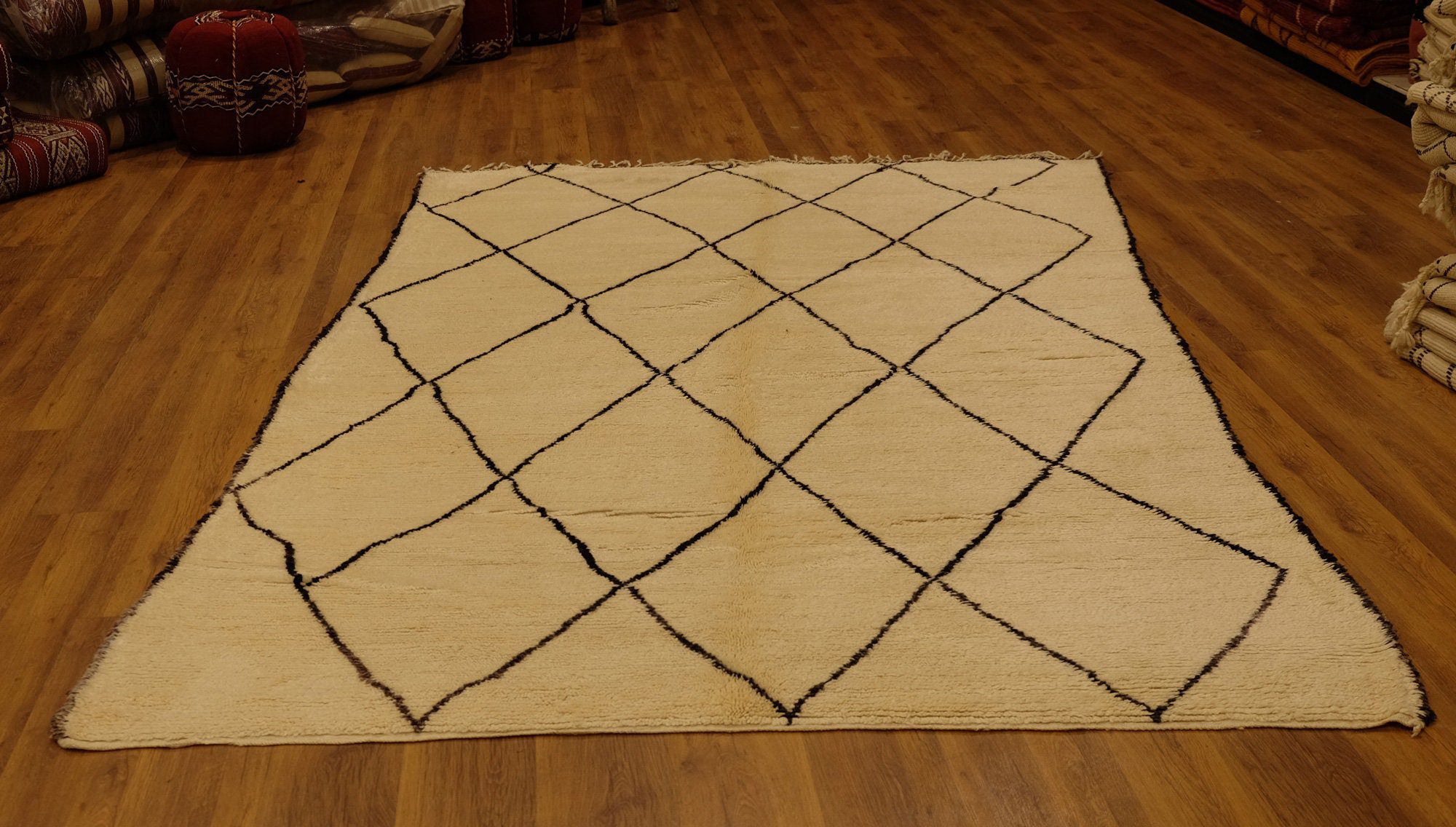 il_fullxfull.2292764436_hdn7-1.jpg Authentic Beni ourain rug, 11.38 ft x 6.5 ft - Image 1