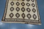 Moroccan Beni Ourain carpet 9.05 ft x 4.33 ft - Image 4
