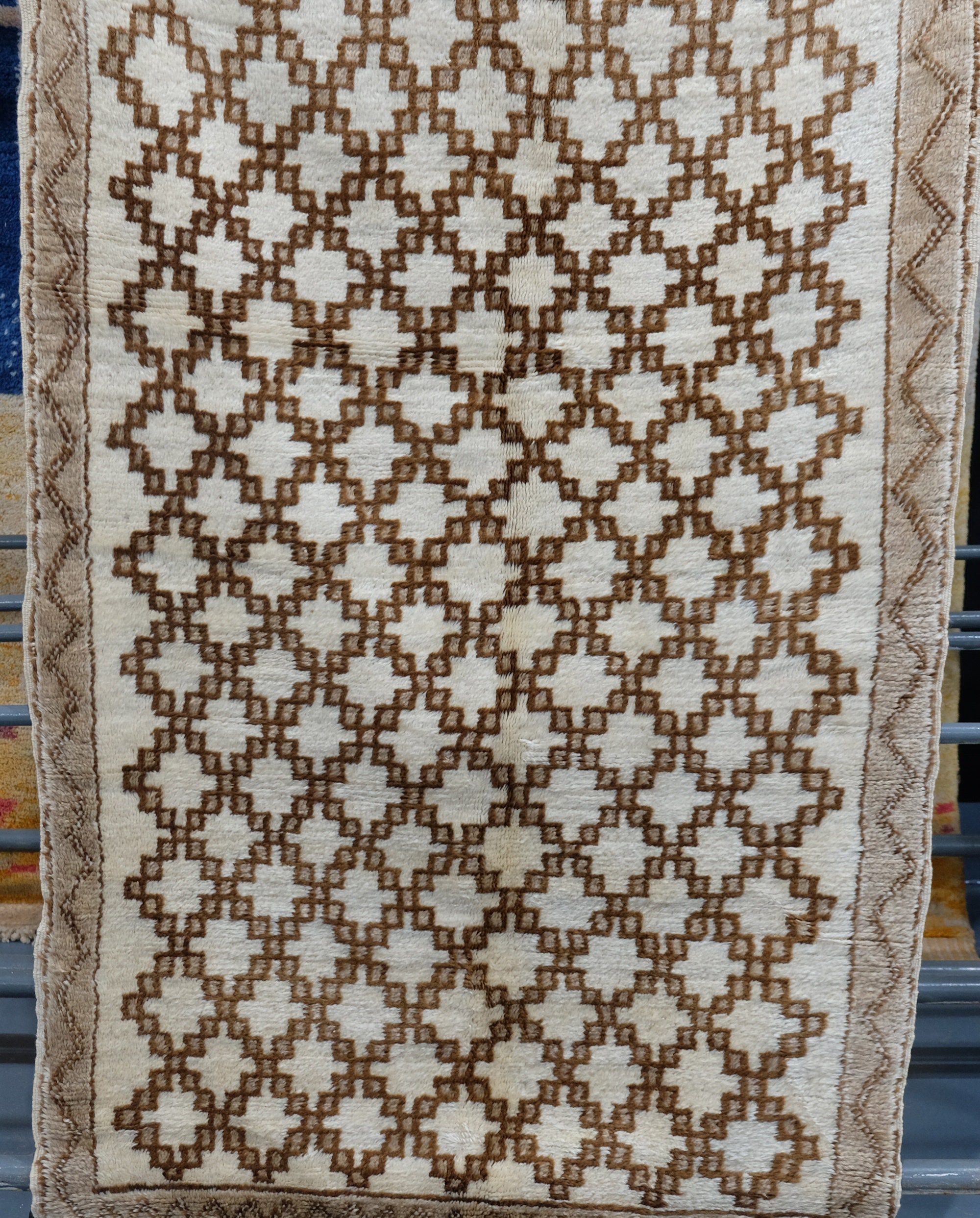 il_fullxfull.2393117796_radq-1.jpg Moroccan Azilal Rugs 5.61 ft x 3.64 ft - Image 1