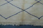Unique Moroccan beni ouarain rug  10x 6,8 ft - Image 8