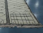 Amazing Azilal rug 8.03 ft x 2.26 ft - Image 8