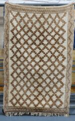 Moroccan Azilal Rugs 5.61 ft x 3.64 ft - Image 2