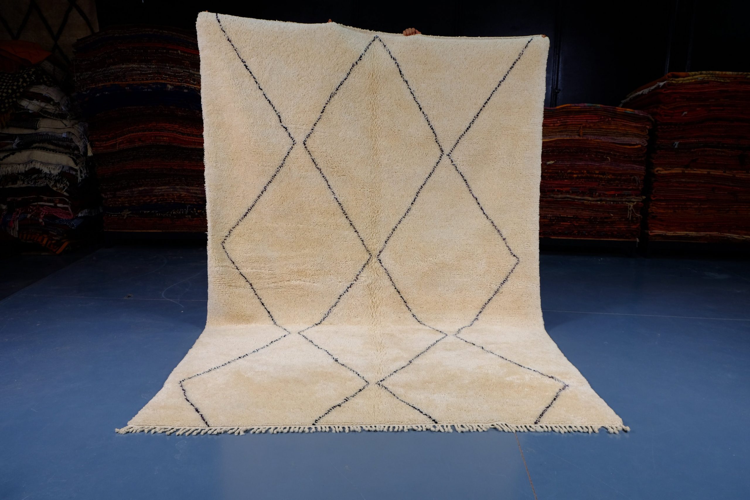 il_fullxfull.2624649110_s7bf-scaled-2.jpg Moroccan Azilal rug, 9.84 ft x 6.72 ft - Image 1