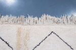 Beni ourain Moroccan rug 9.97 ft x 6.66 ft White rug - Image 4