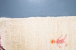 Moroccan Azilal Rug 7.87 ft x 4.26 ft - Image 3