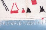 Moroccan Azilal Rug 8.39 ft x 4.46 ft - Image 4