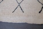 Small Moroccan Beni ourain Rug 3.6ft x 1.9 Wool Rug - Image 4