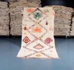 Moroccan Azilal Rug 7.87 ft x 4.26 ft - Image 2